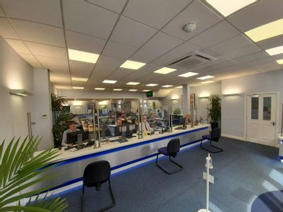 Property Image for 88/89, High Street, Winchester, SO23 9AP