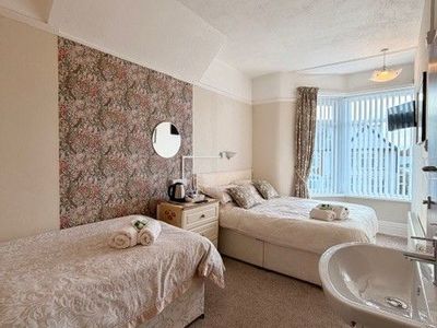 Property Image for Westcliffe Hotel 46 King Edward Avenue, Blackpool, FY2