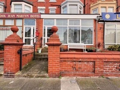 Property Image for Westcliffe Hotel 46 King Edward Avenue, Blackpool, FY2