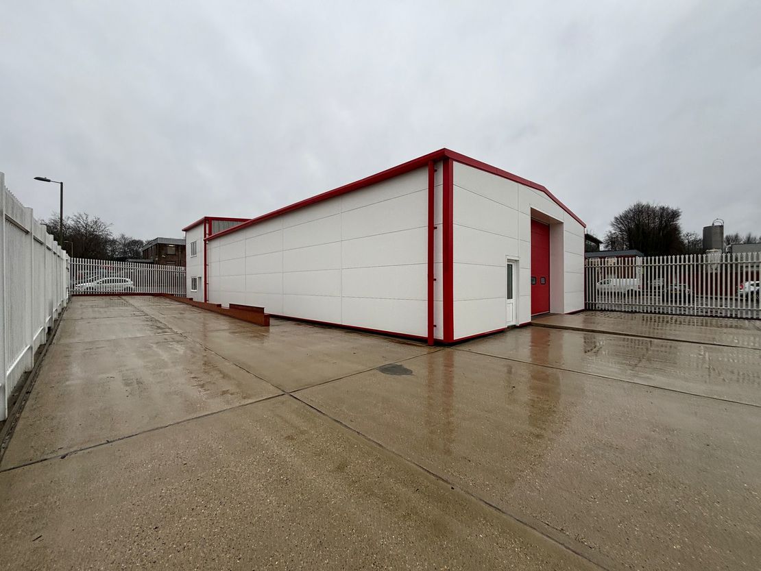 1 Mayflower Close, Eastleigh, Hampshire, SO53 4AR