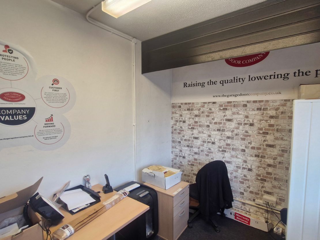 Unit 3 Second Avenue, Southampton, Hampshire, SO15 0LP