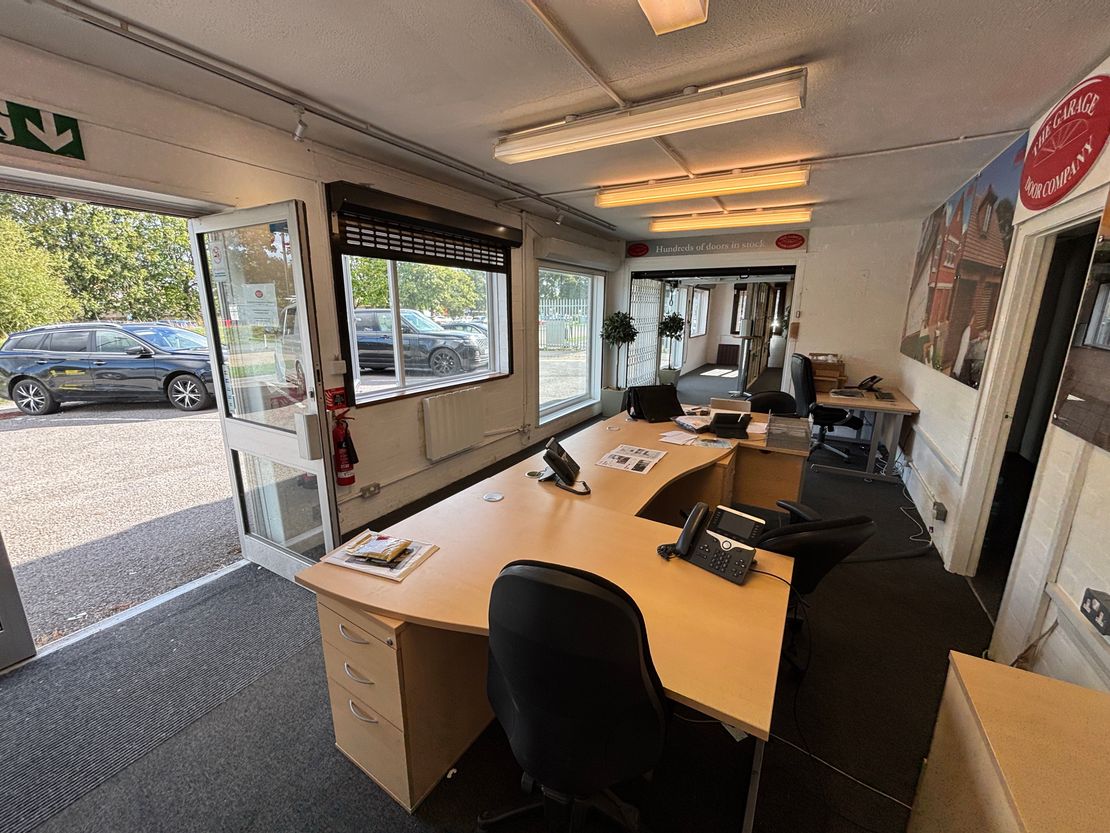 Unit 3 Second Avenue, Southampton, Hampshire, SO15 0LP