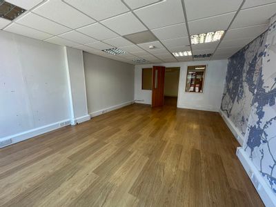 Property Image for 17 High Street, Eastleigh, Hampshire, SO50 5LF