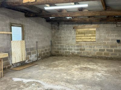 Property Image for Barn Close, Balsall Street, Balsall Common, Coventry, CV7 7AQ