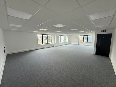 Property Image for 3 Heard Way, Eurolink, Sittingbourne, ME10 3SA