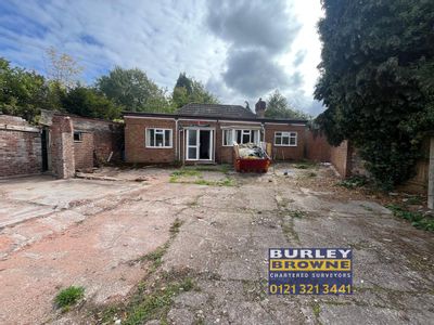 Property Image for The Forge, 6 Forge Lane, Little Aston, Sutton Coldfield, West Midlands, B74 3BE