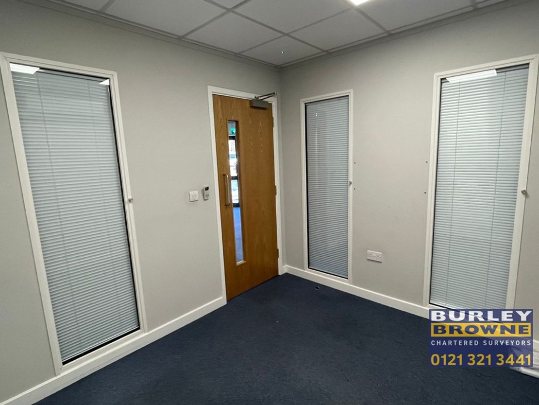 5 Aldergate, Tamworth, Staffordshire, B79 7DJ