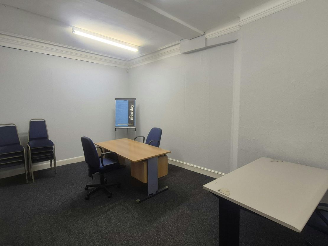28 High Street, Paisley, PA1 2BZ