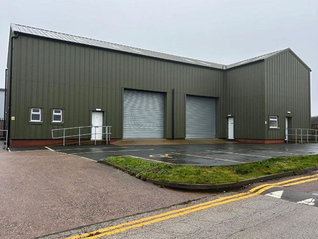 Unit 1 Airfield Industrial Estate, Hixon, Stafford, Staffordshire, ST18 0PF