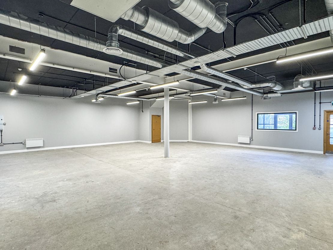 Hive At Wear House Hybrid Units, Bracken Hill Business Park, Birchwood Drive, Peterlee, SR8 2RS