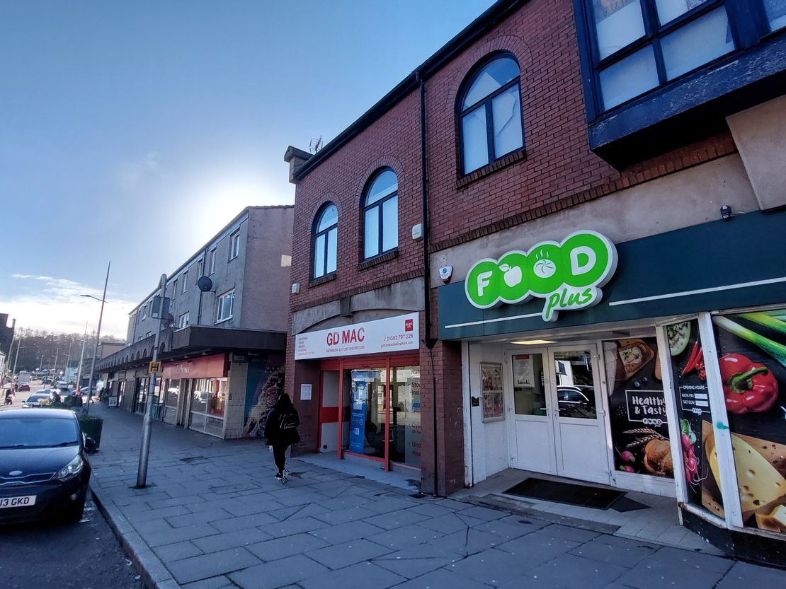 136 High Street, Lochee, Dundee, DD2 3BZ