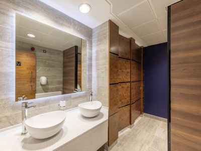 Property Image for 120 Wellington Street, Leeds, West Yorkshire, LS1 4LT
