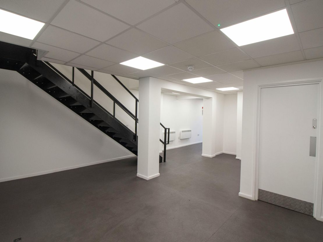 Unit 8, Barratt Way Industrial Estate, Barratt Way, Harrow, HA3 5TJ