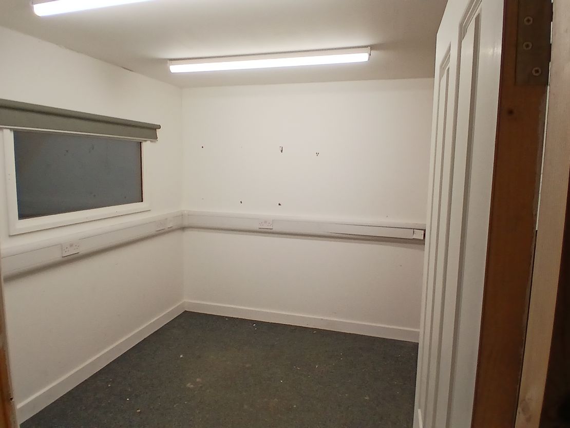 Unit 1, 7 Rye Close, York Road Business Park, Malton, North Yorkshire, YO17 6YD