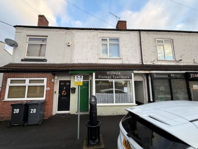 Property Image for Lutterworth Road, Nuneaton, Warwickshire, CV11 4LD