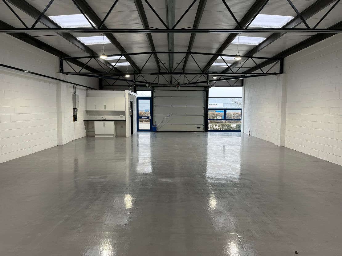 102 Tanners Drive, Blakelands, Milton Keynes, Buckinghamshire, MK14 5BP