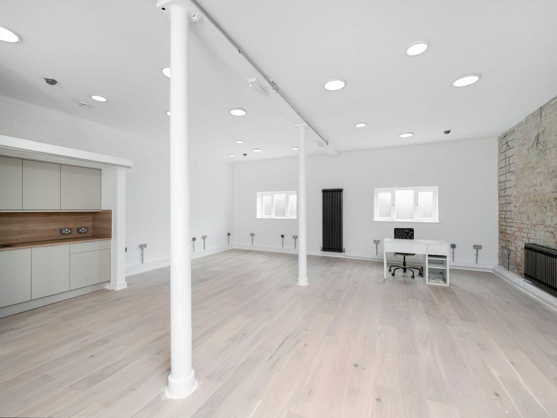 66 Rochester Place, London, NW1 9JX