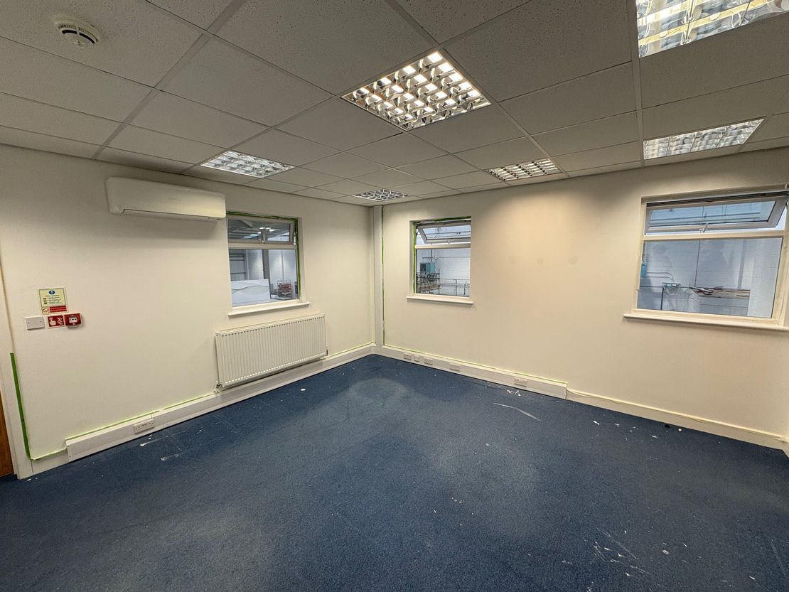 Unit 3 Illuma House, Gelders Hall Road, Shepshed, Leicestershire, LE12 9NH
