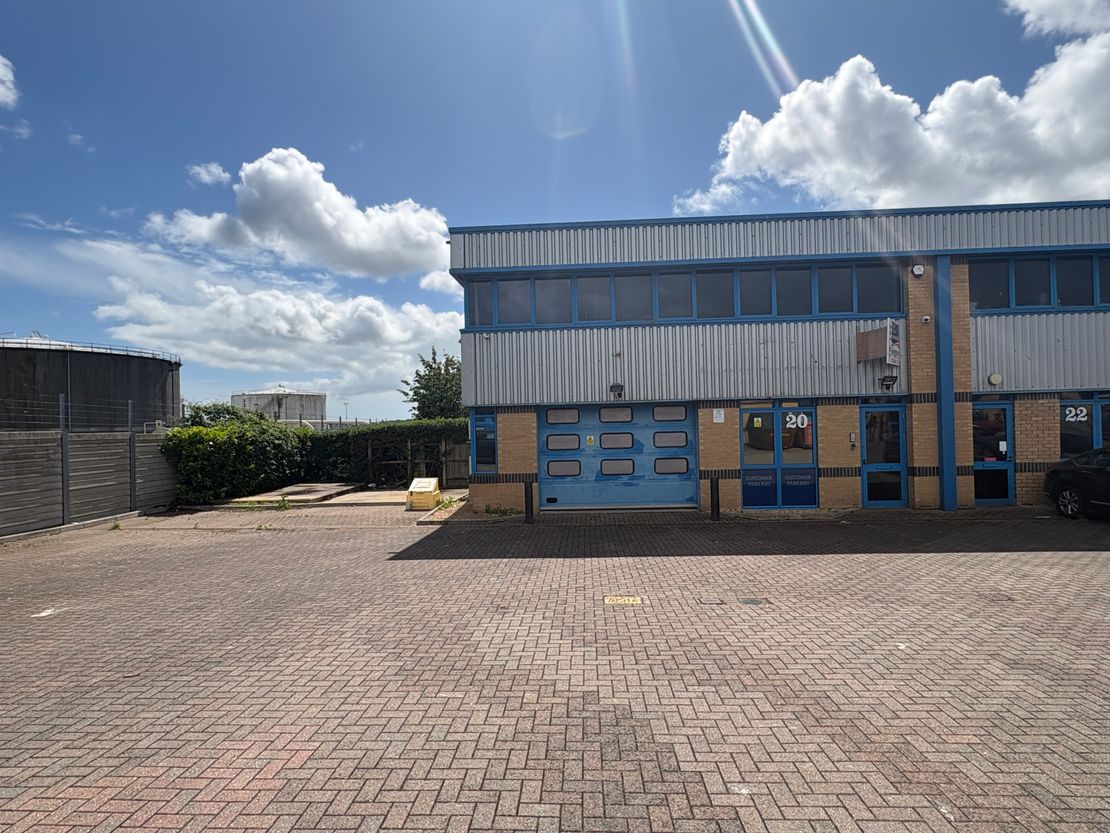 Unit 20, Mitchell Point, Ensign Way, Hamble, Southampton, Hampshire, SO31 4RF