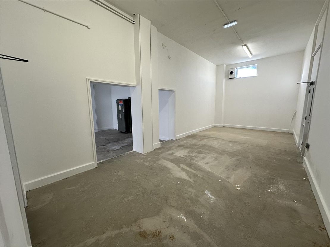 College Street, Ammanford
