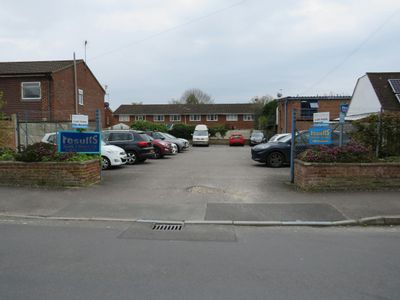 Property Image for First Floor, Bridge House, 27-31 Reading Road South, Fleet, GU52 7QP