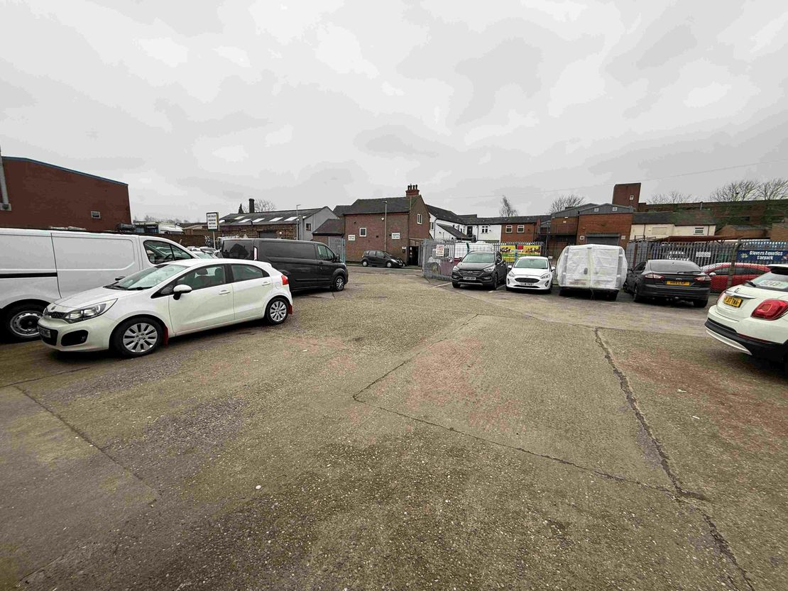 Multi-Let Units at 7 Manor Street, Fenton, Stoke on Trent, ST4 2PT
