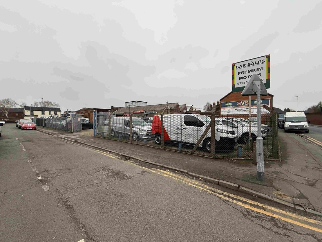 Multi-Let Units at 7 Manor Street, Fenton, Stoke on Trent, ST4 2PT