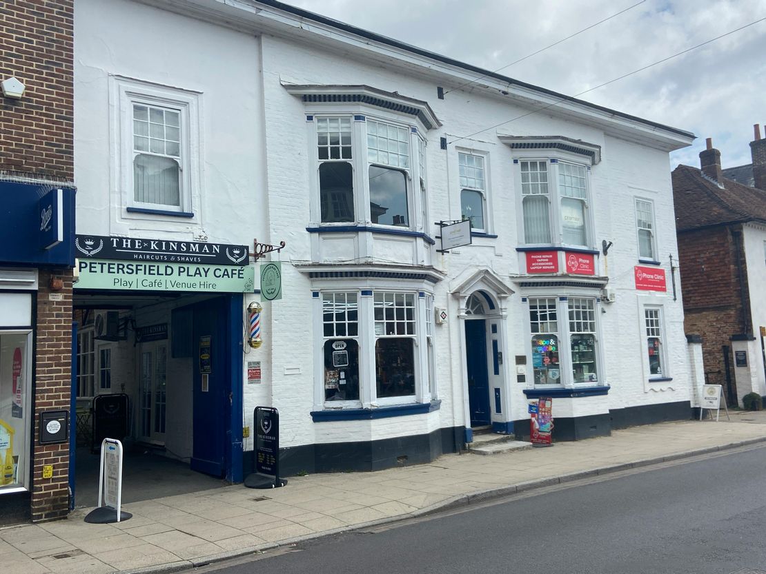 Lyndum House 12-14 High Street, Petersfield, GU32 3JG