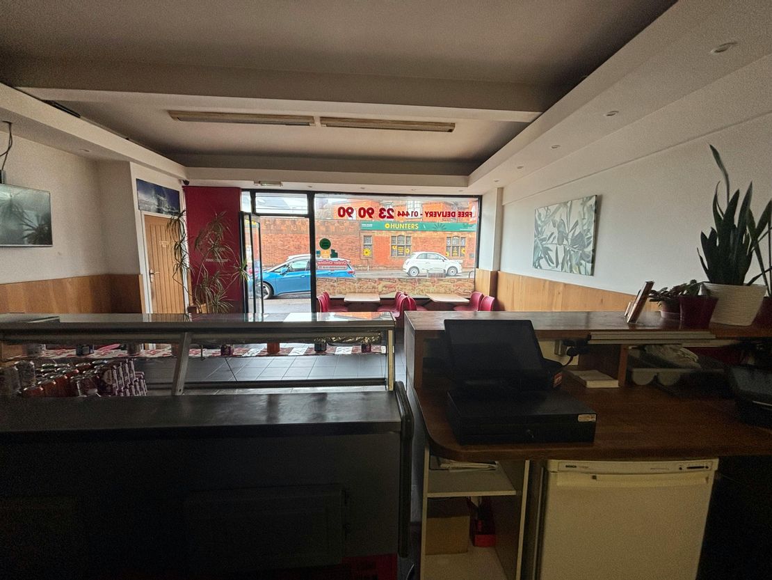 33,33a,35 &35a Station Road, Burgess Hill, RH15 9DE