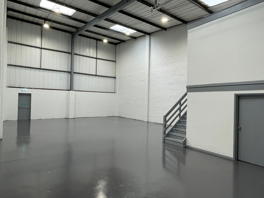4 Neptune Business Estate, Neptune Close, Medway City Estate, Rochester, Kent, ME2 4LT