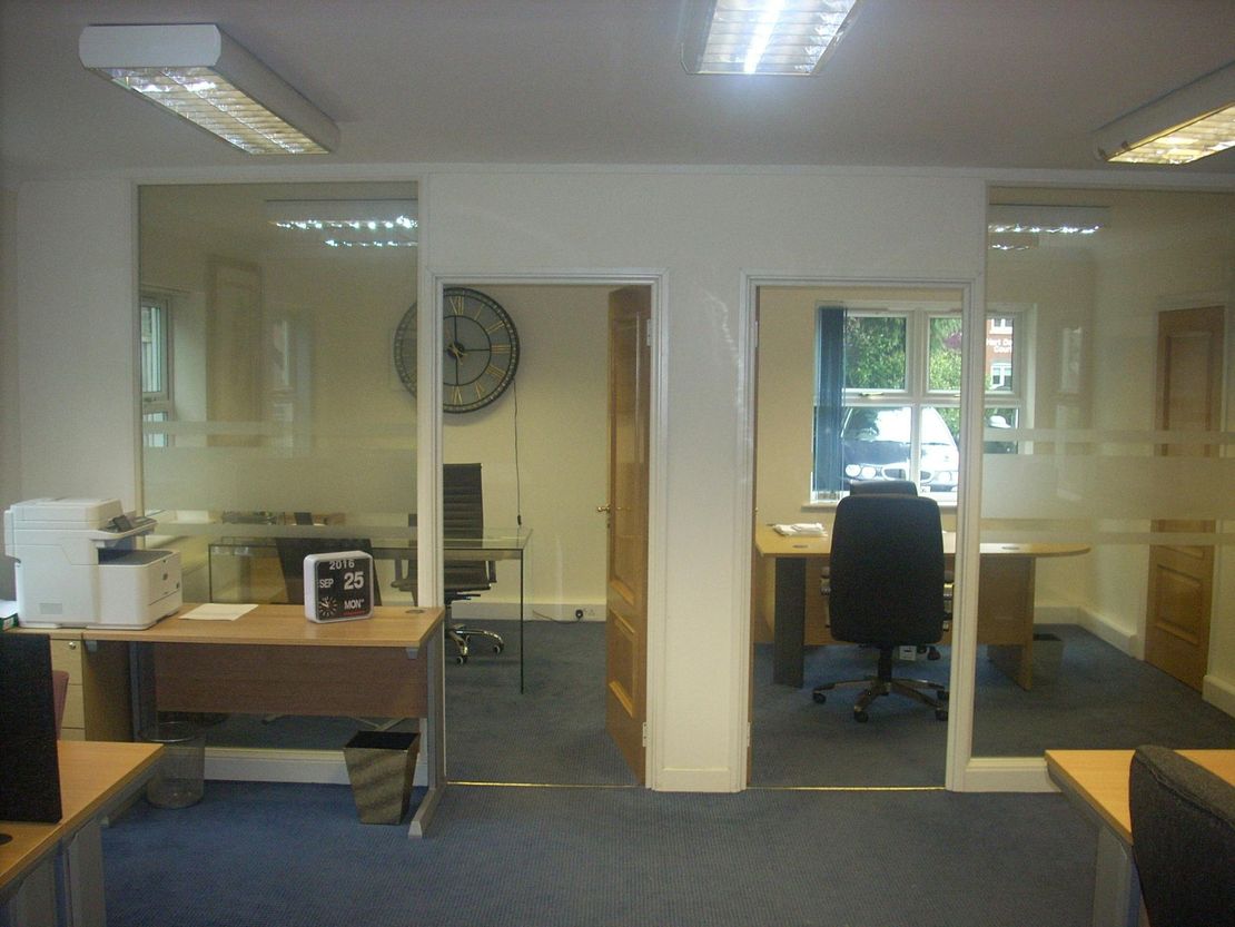 1 Hartdene House, Bridge Road, Bagshot, GU19 5AT