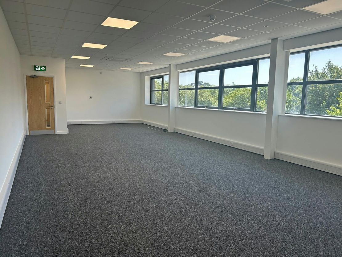3 Ellesfield Trade Centre, Ellesfield Avenue, Bracknell, RG12 8HH