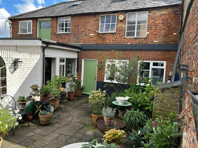 Property Image for 21A Queens Road, Datchet, Slough, SL3 9BN