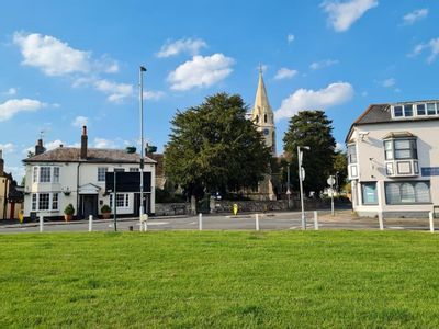 Property Image for 21A Queens Road, Datchet, Slough, SL3 9BN