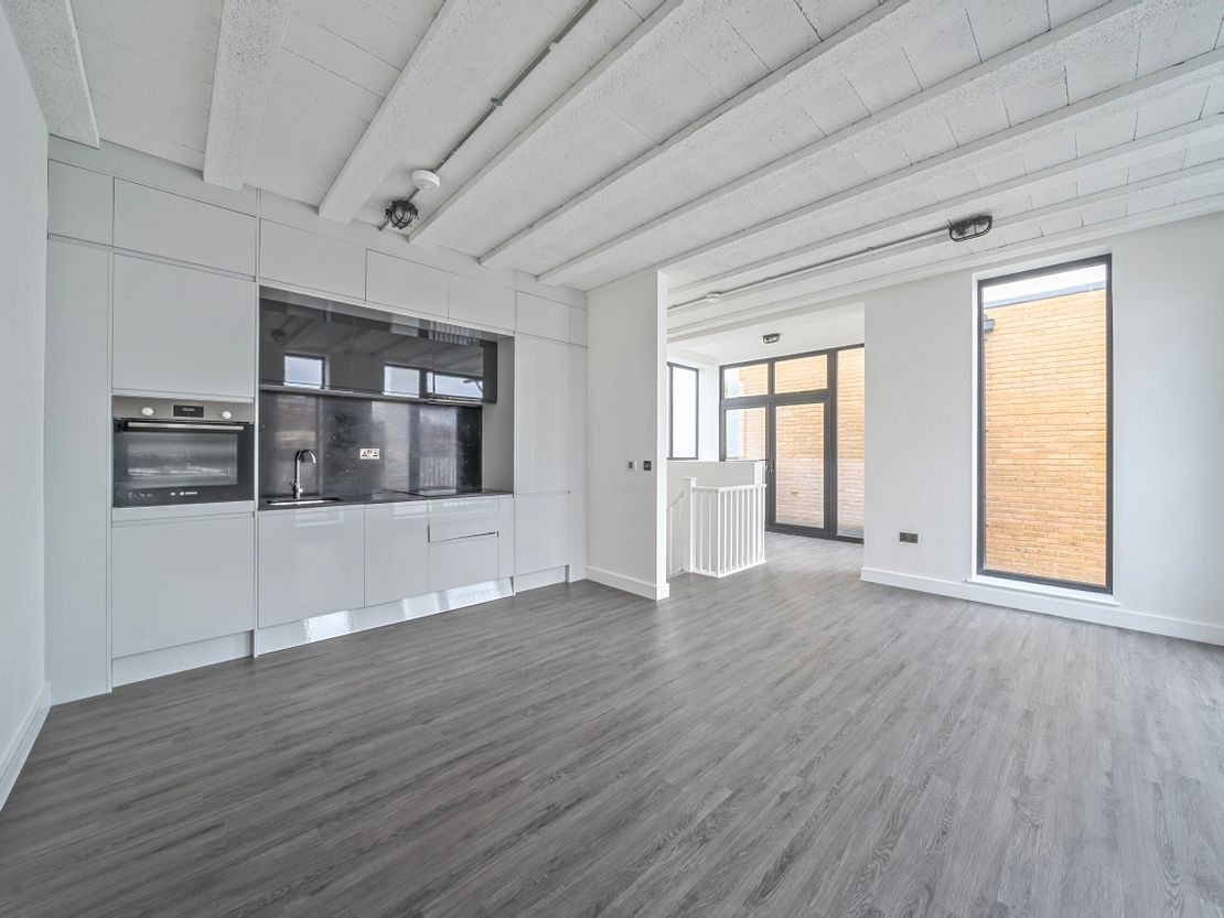 Palmers Mews, Trade Close, London, London, N13 5UB