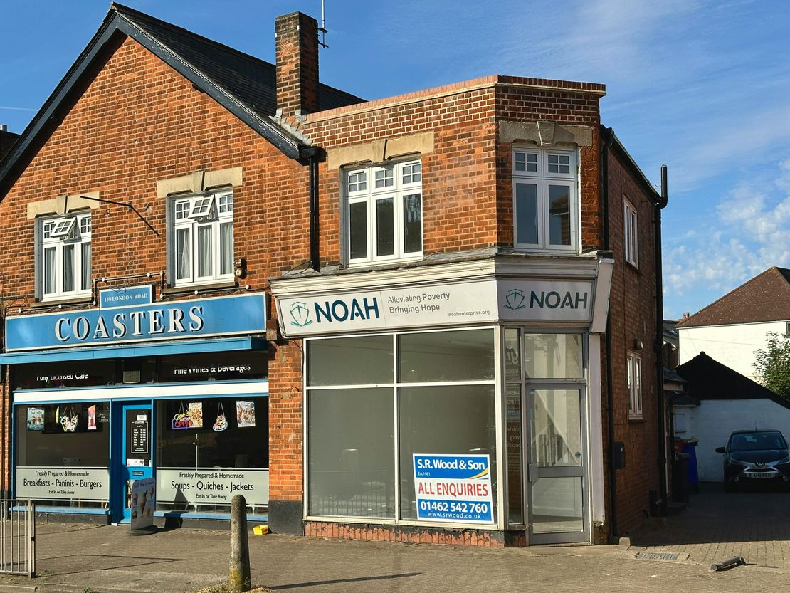 132 London Road, Knebworth, SG3 6EY