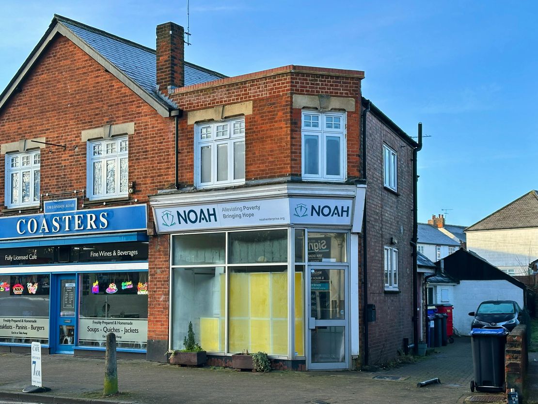 132 London Road, Knebworth, SG3 6EY