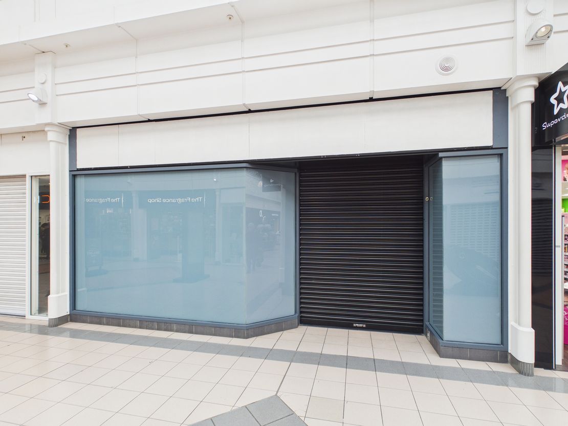 Unit 23, The Loreburne Shopping Centre, Dumfries, Dumfries And Galloway, DG1 2BD