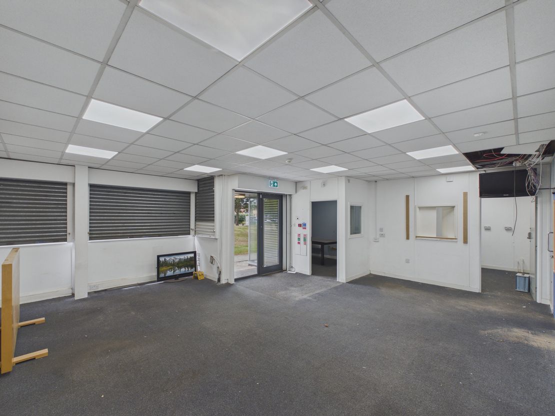 Unit 50, Zone Two, Third Avenue, Deeside Industrial Park, DEESIDE, Flintshire, CH5 2LA
