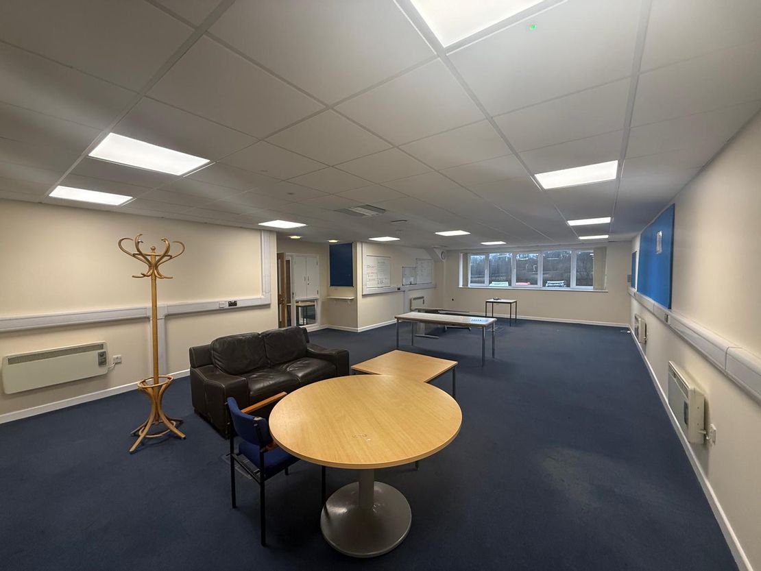 Suite 1.4, First Floor, Unit 1.4 Llwyn Yr Eos, Parc Menter, Cross Hands Business Park SA14 6RZ