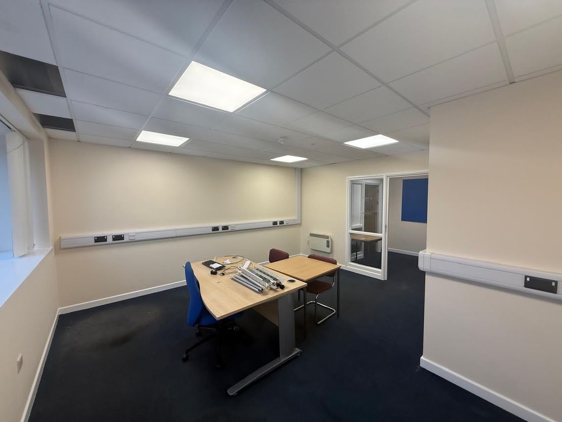 Suite 1.4, First Floor, Unit 1.4 Llwyn Yr Eos, Parc Menter, Cross Hands Business Park SA14 6RZ