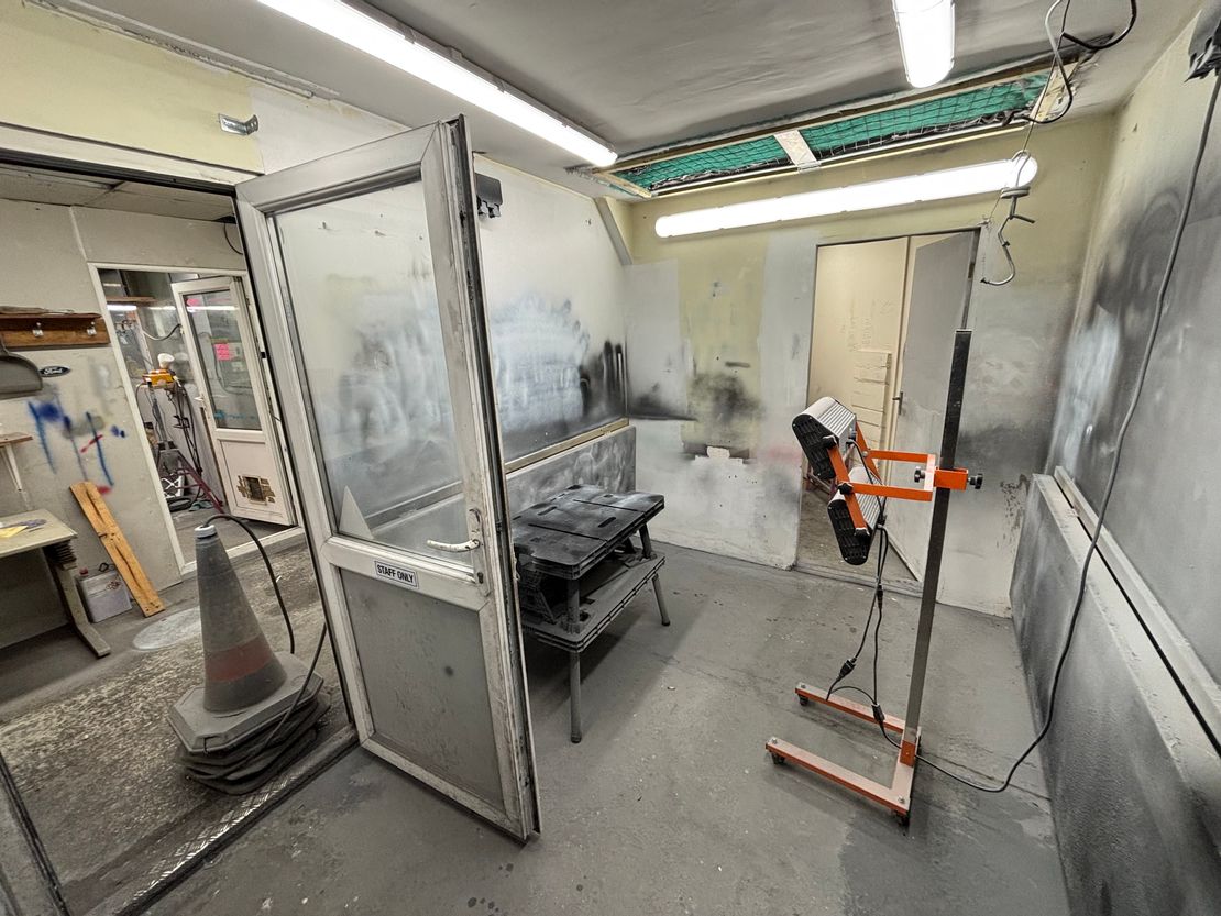 Unit 3 Central Works, Bridge Road, Worthing, West Sussex, BN14 7BU