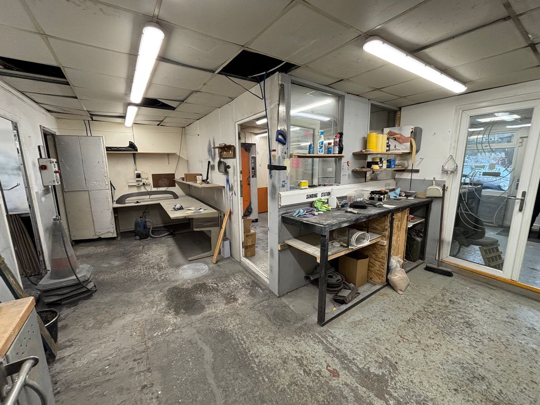 Unit 3 Central Works, Bridge Road, Worthing, West Sussex, BN14 7BU