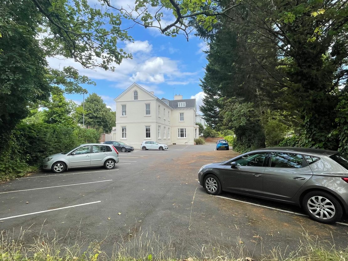 Concorde House, 24 Warwick New Road, Leamington Spa, Warwickshire, CV32 5JG