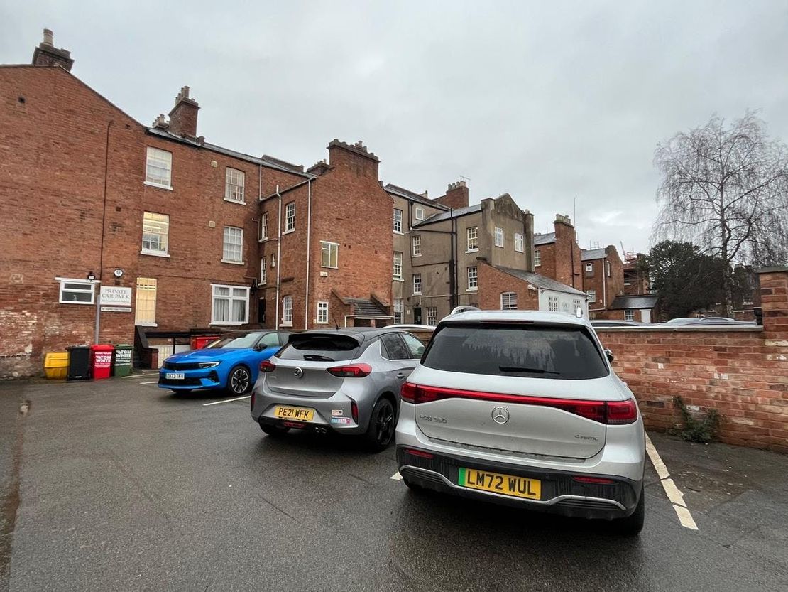 14 Hamilton Terrace, Leamington Spa, CV32 4LY