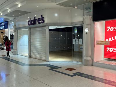 Property Image for 31 Peacocks Shopping Centre, Woking, GU21 6GH