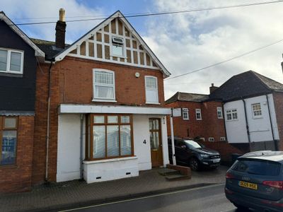 Property Image for 4 & 4a High Street, Burnham, SL1 7JH