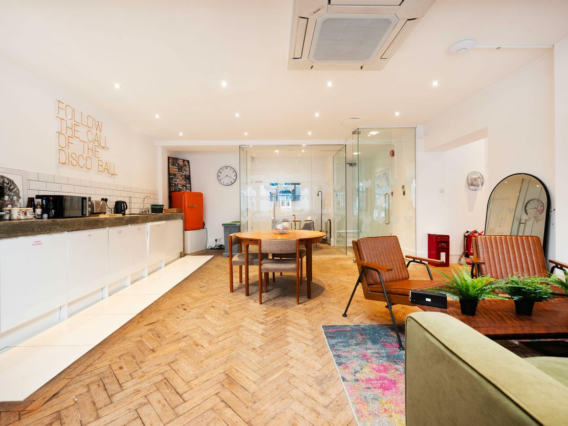 3rd Floor, 56A Poland Street, Soho, W1F 7NN