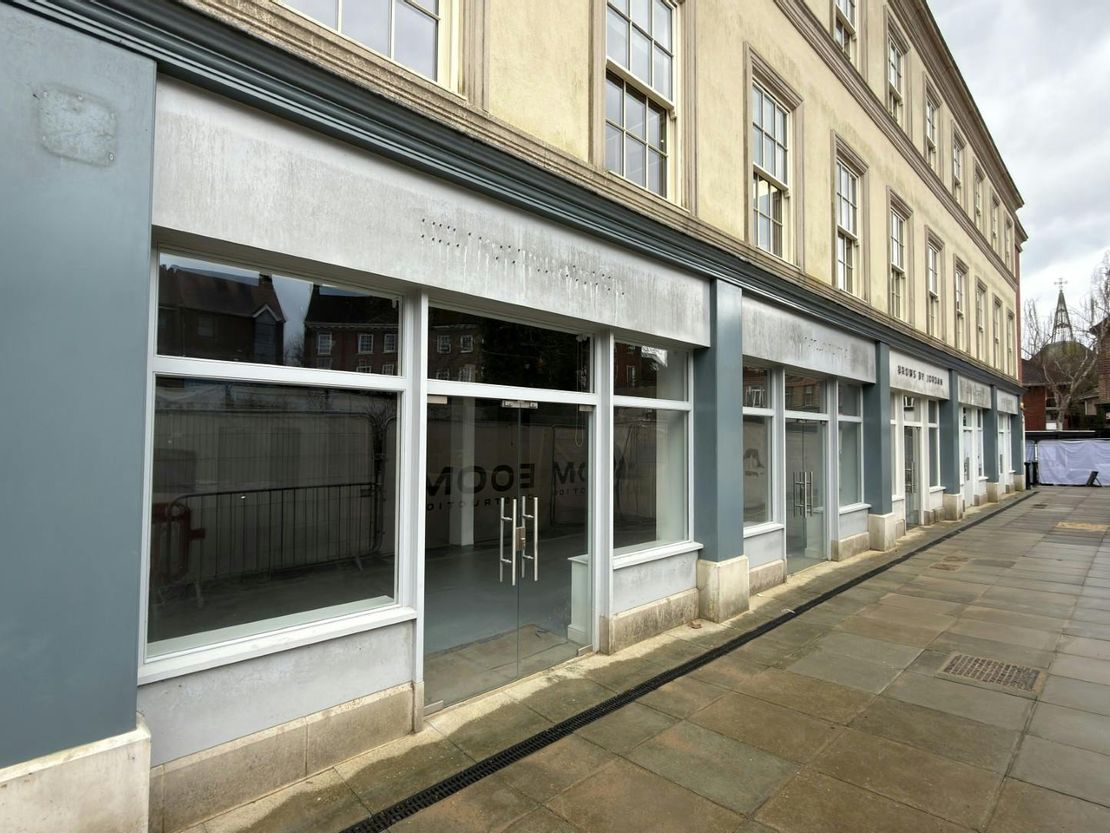 Unit 4 York House, Salisbury Square, Hatfield, AL9 5AD