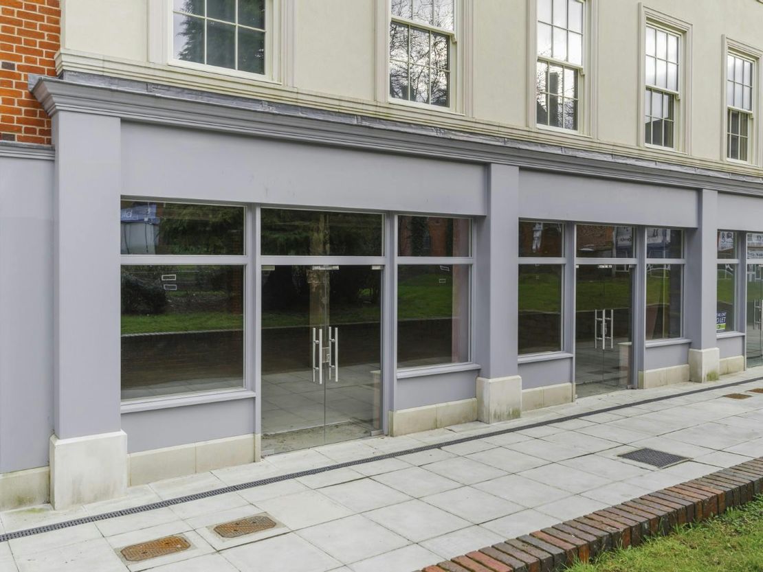 Unit 4 York House, Salisbury Square, Hatfield, AL9 5AD